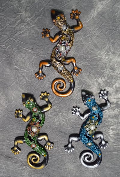 Lizard Decoration - Globe