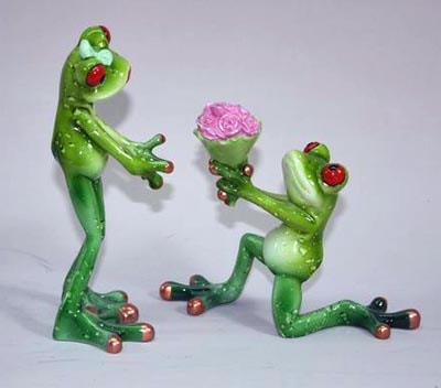 Proposing Frog Couple Figurines